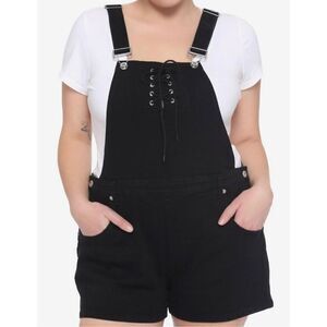 Hot Topic Black Lace-Up Shortalls Black Plus Size 1 New